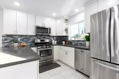 5911 Southview Dr, San Jose, CA 95138 - Photo 5