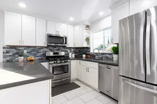 5911 Southview Dr, San Jose, CA 95138 - Photo 5