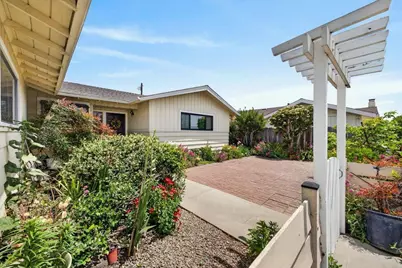 251 La Mesa Dr, Salinas, CA 93901 - Photo 3