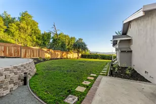 15040 Garcal Dr, San Jose, CA 95127 - Photo 37