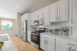 15040 Garcal Dr, San Jose, CA 95127 - Photo 11
