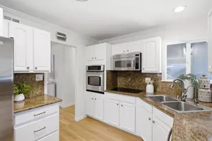 1529 Willowgate Dr, San Jose, CA 95118 - Photo 17