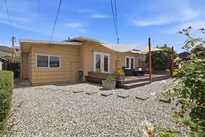 1071 Sunnyside Dr, South San Francisco, CA 94080 - Photo 15