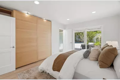 544 Castlerock Ct, Sunnyvale, CA 94087 - Photo 19