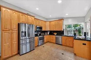 32726 Bass Lake St, Fremont, CA 94555 - Photo 17