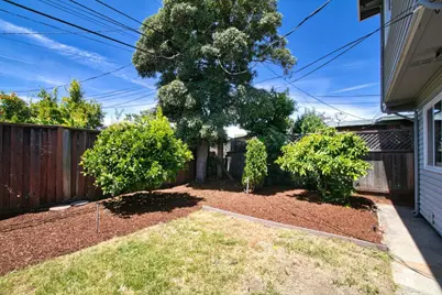 1605 Roberta Dr, San Mateo, CA 94403 - Photo 29