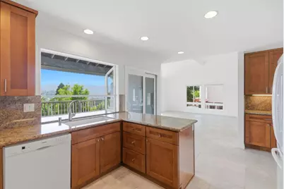 1392 Bel Aire Rd, San Mateo, CA 94402 - Photo 11