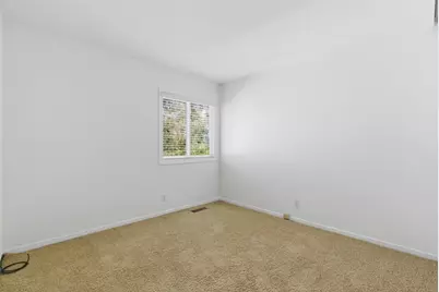 1392 Bel Aire Rd, San Mateo, CA 94402 - Photo 23