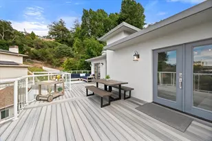 3208 Longfellow Dr, Belmont, CA 94002 - Photo 9