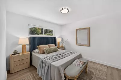 2130 Roenoke Way, San Jose, CA 95128 - Photo 13