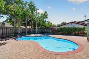 2130 Roenoke Way, San Jose, CA 95128 - Photo 19