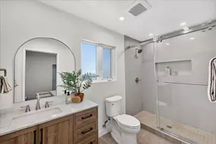 2130 Roenoke Way, San Jose, CA 95128 - Photo 11