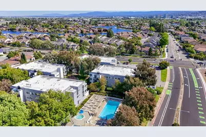 1083 Shell Blvd 4, Foster City, CA 94404 - Photo 43