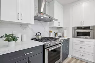 3131 Ensalmo Ave, San Jose, CA 95118 - Photo 11