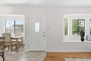 1301 Highland Dr, Hollister, CA 95023 - Photo 7