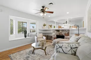 1301 Highland Dr, Hollister, CA 95023 - Photo 9