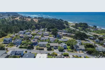 346 12th St, Montara, CA 94037 - Photo 55