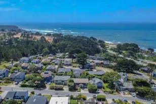 346 12th St, Montara, CA 94037 - Photo 55