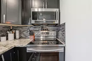 34854 Starling Dr 4, Union City, CA 94587 - Photo 7