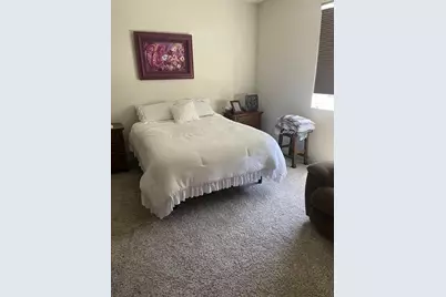 2001 Wildflower Dr, Hollister, CA 95023 - Photo 21