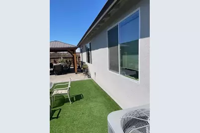 2001 Wildflower Dr, Hollister, CA 95023 - Photo 31