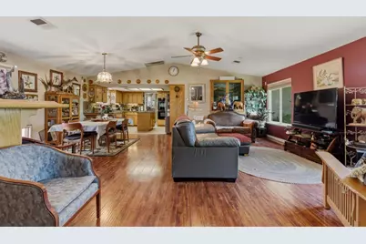 38780 Dinosaur Point Rd, Hollister, CA 95023 - Photo 3