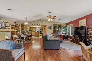 38780 Dinosaur Point Rd, Hollister, CA 95023 - Photo 3