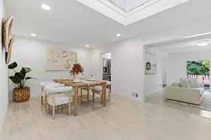 20661 Oak Creek Ln, Saratoga, CA 95070 - Photo 5