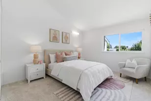 20661 Oak Creek Ln, Saratoga, CA 95070 - Photo 19