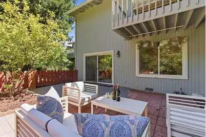 20661 Oak Creek Ln, Saratoga, CA 95070 - Photo 25