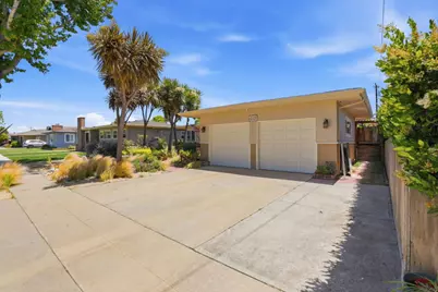 325 San Vincente Ave, Salinas, CA 93901 - Photo 3