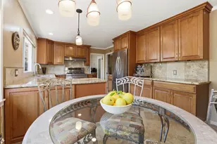 325 San Vincente Ave, Salinas, CA 93901 - Photo 17
