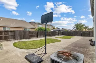 725 Oxalis Dr, Newman, CA 95360 - Photo 37