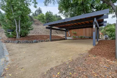 76 Old Spanish Trl, Portola Valley, CA 94028 - Photo 17