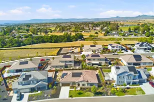 283 Vienna Wy, Hollister, CA 95023 - Photo 45