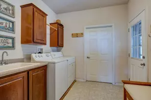 17997 Del Puerto Canyon Rd, Patterson, CA 95363 - Photo 7