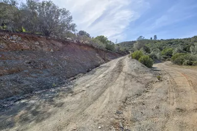 17997 Del Puerto Canyon Rd, Patterson, CA 95363 - Photo 31