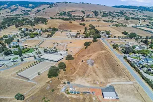 2055 Rucker Ave, Gilroy, CA 95020 - Photo 21