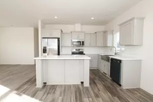 2055 Rucker Ave, Gilroy, CA 95020 - Photo 3