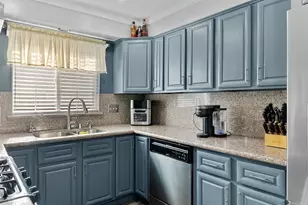 1025 Burkhart Ave, San Leandro, CA 94579 - Photo 7
