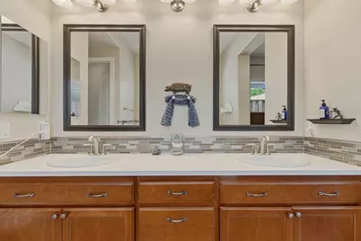 1565 Goldenstar Ct, Hollister, CA 95023 - Photo 15