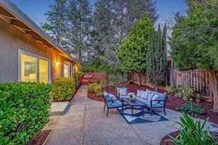20154 Knollwood Dr, Saratoga, CA 95070 - Photo 35