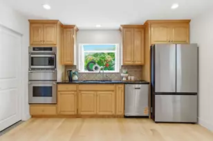 5964 Friar Ct, San Jose, CA 95129 - Photo 11