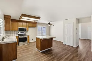 2308 Hammertown Dr, Stockton, CA 95210 - Photo 11
