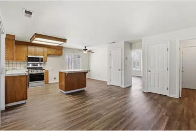 2308 Hammertown Dr, Stockton, CA 95210 - Photo 9