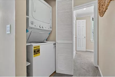 200 Roosevelt Ter, Santa Cruz, CA 95060 - Photo 25