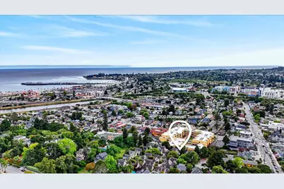 200 Roosevelt Ter, Santa Cruz, CA 95060 - Photo 37