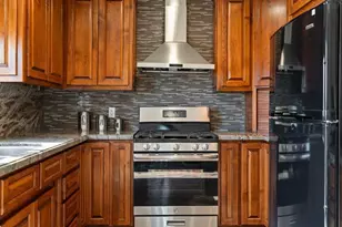 801 Nash Rd B10, Hollister, CA 95023 - Photo 7