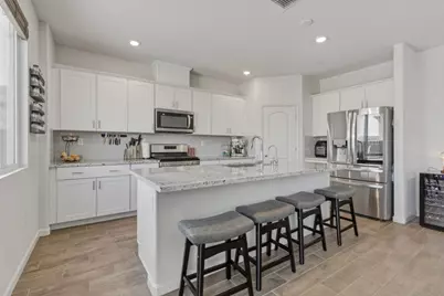 2042 Michelle St, Los Banos, CA 93635 - Photo 17