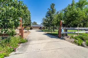 2025 Jeanie Ln, Gilroy, CA 95020 - Photo 1